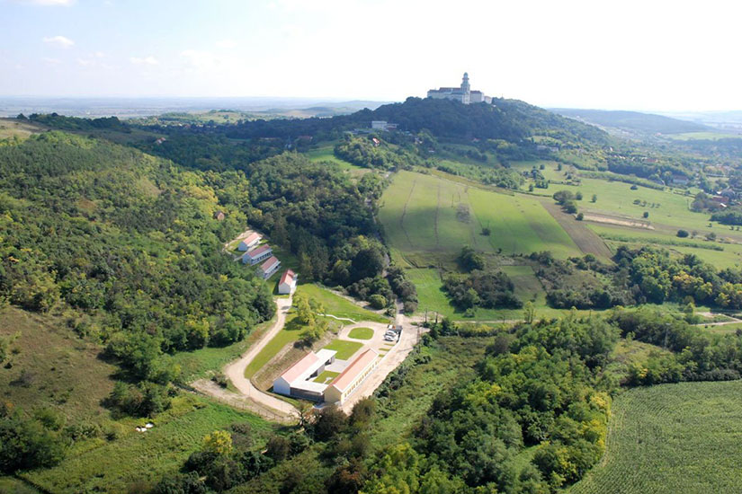 Zarándokház és erdei kápolna, Pannonhalma